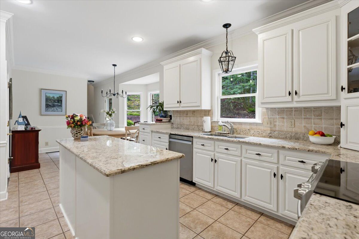 104 Monticlair Court Property Photo 14