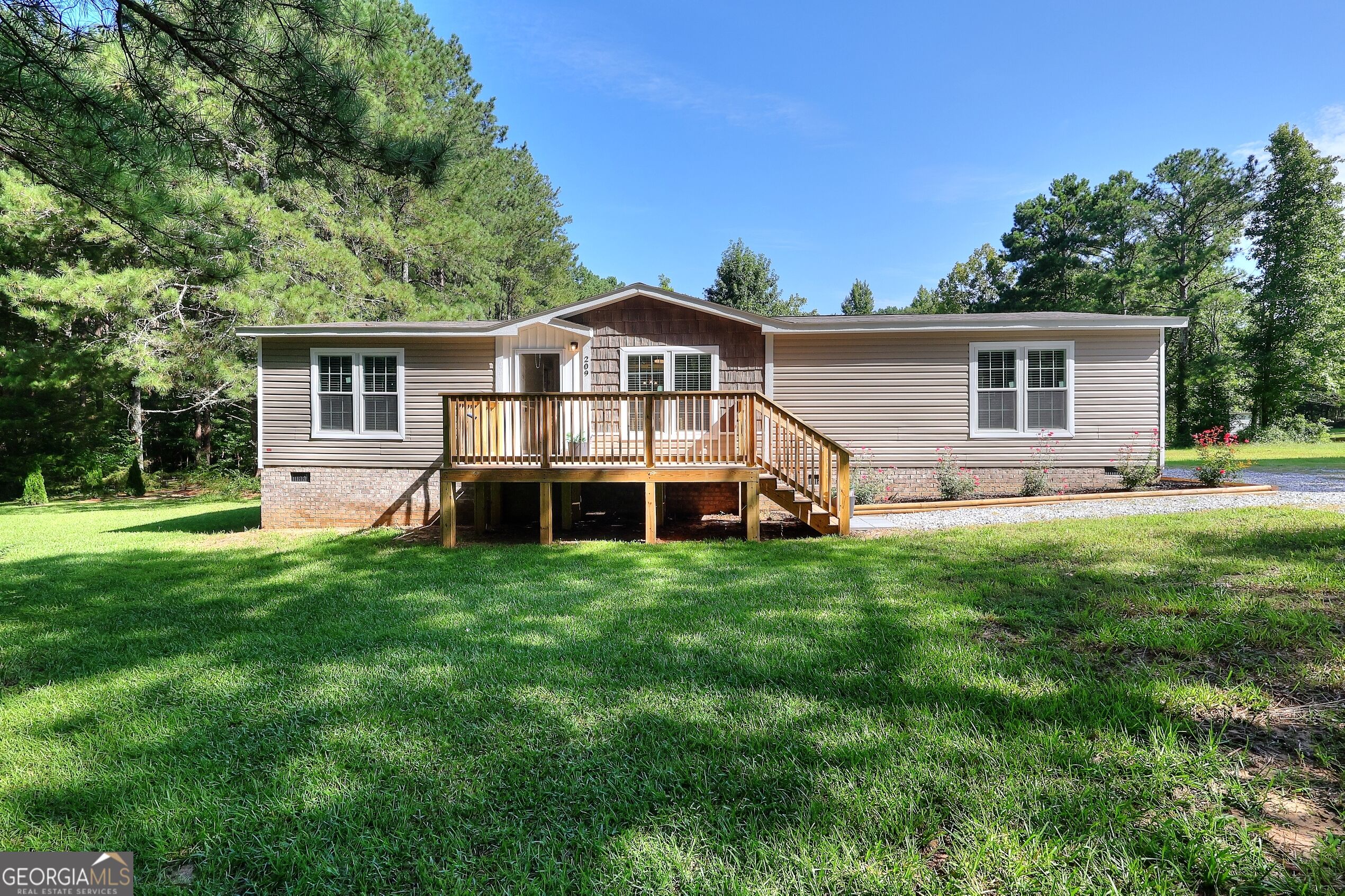 209 Jack Sharp Road Property Photo 1