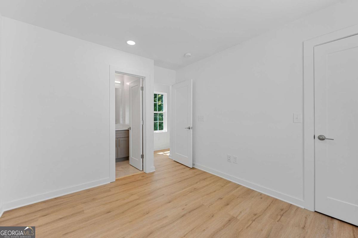 237 Howard Street Ne # 6 Property Photo 15