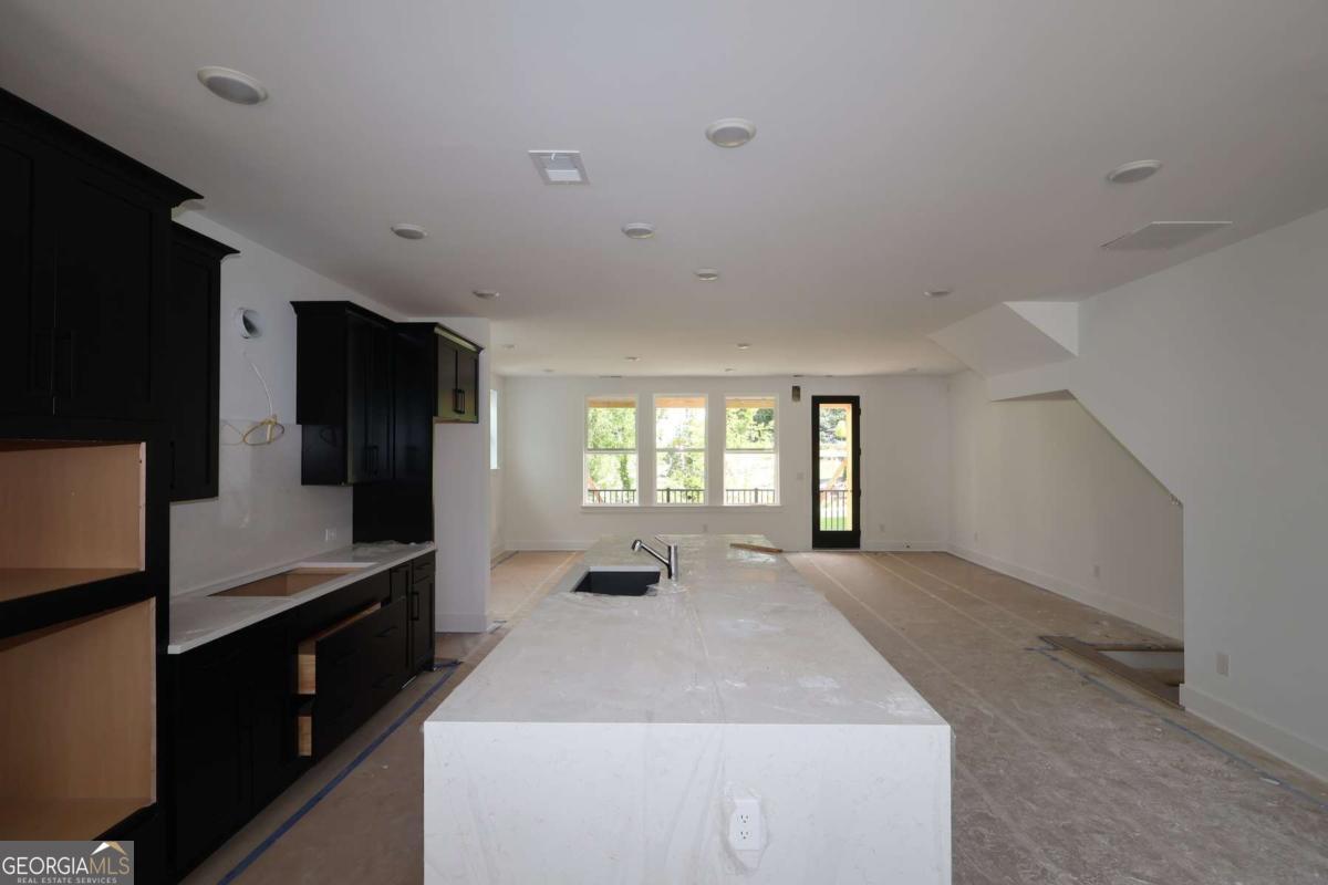 744 Auguste Avenue Property Photo 7