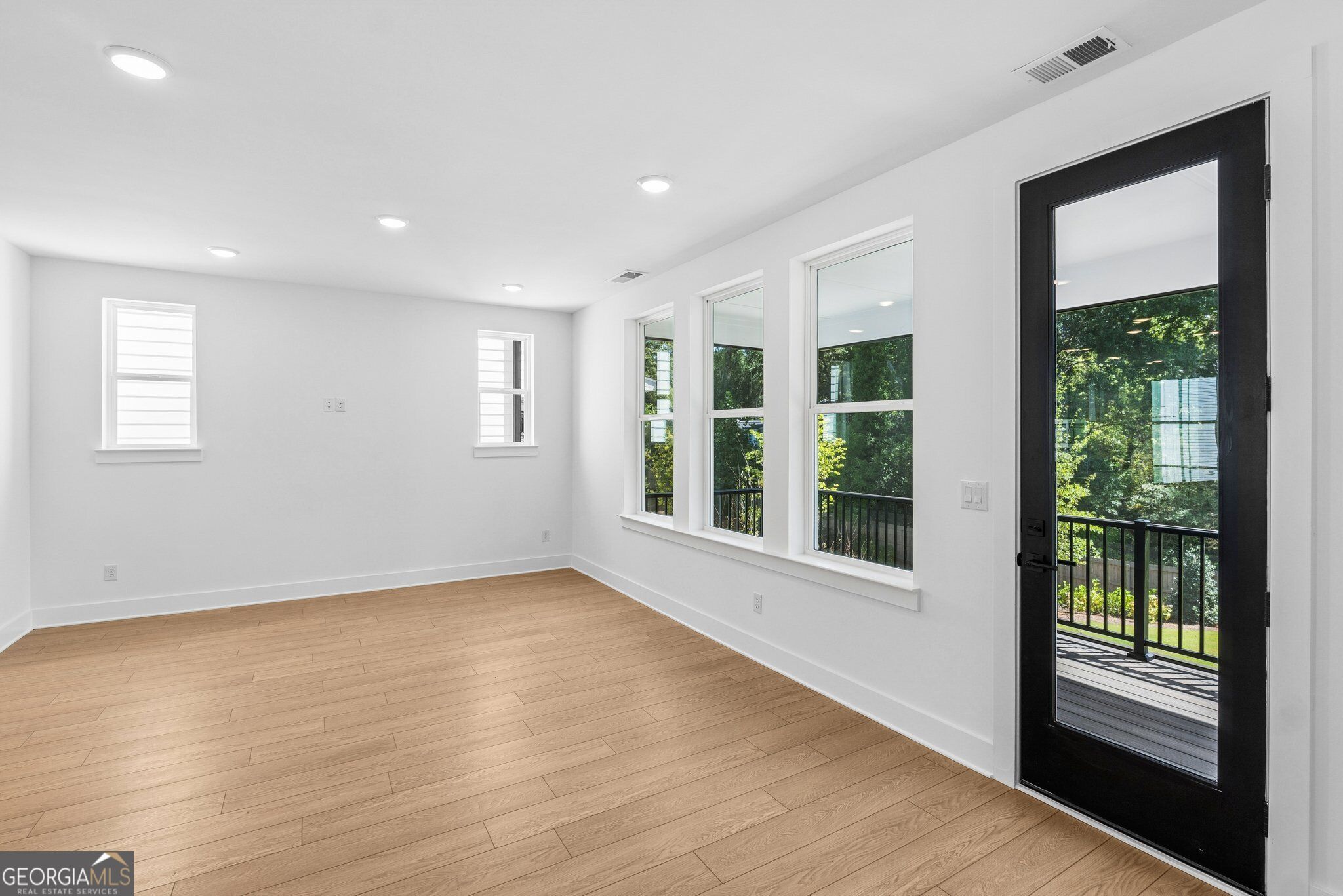 744 Auguste Avenue Property Photo 10
