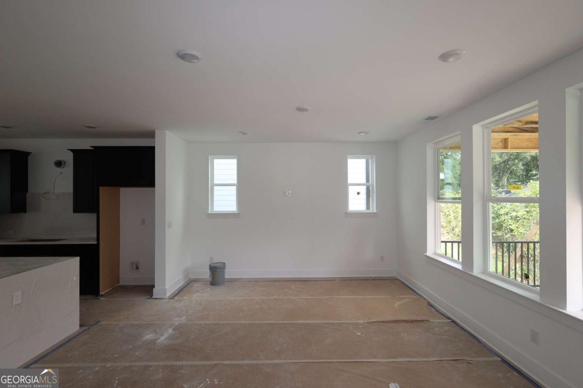 744 Auguste Avenue Property Photo 16