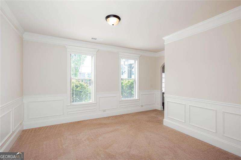 91 Ashbury Circle Property Photo 6