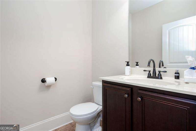 91 Ashbury Circle Property Photo 23