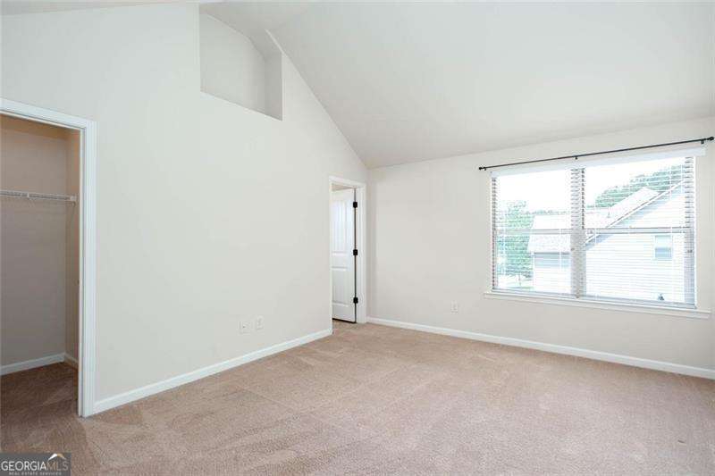 91 Ashbury Circle Property Photo 35
