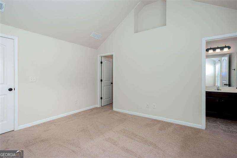 91 Ashbury Circle Property Photo 37