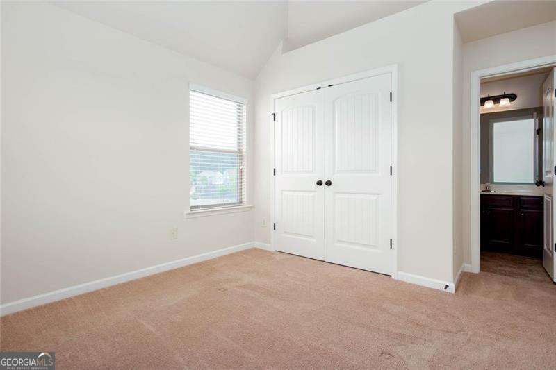 91 Ashbury Circle Property Photo 40