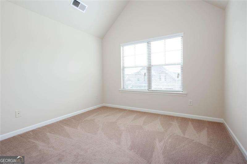 91 Ashbury Circle Property Photo 43