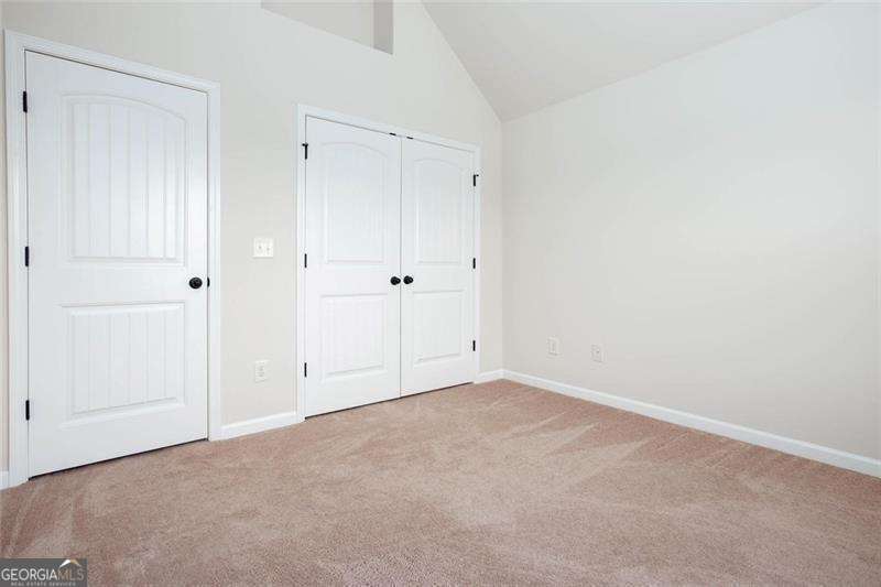 91 Ashbury Circle Property Photo 44