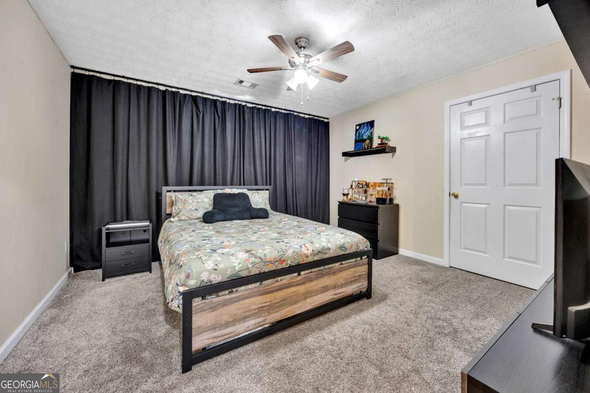 35 Macadamia Court Property Photo 20