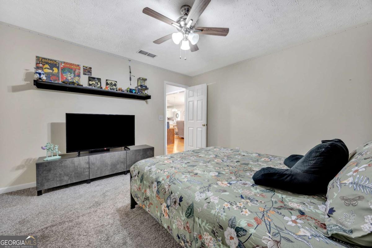 35 Macadamia Court Property Photo 21