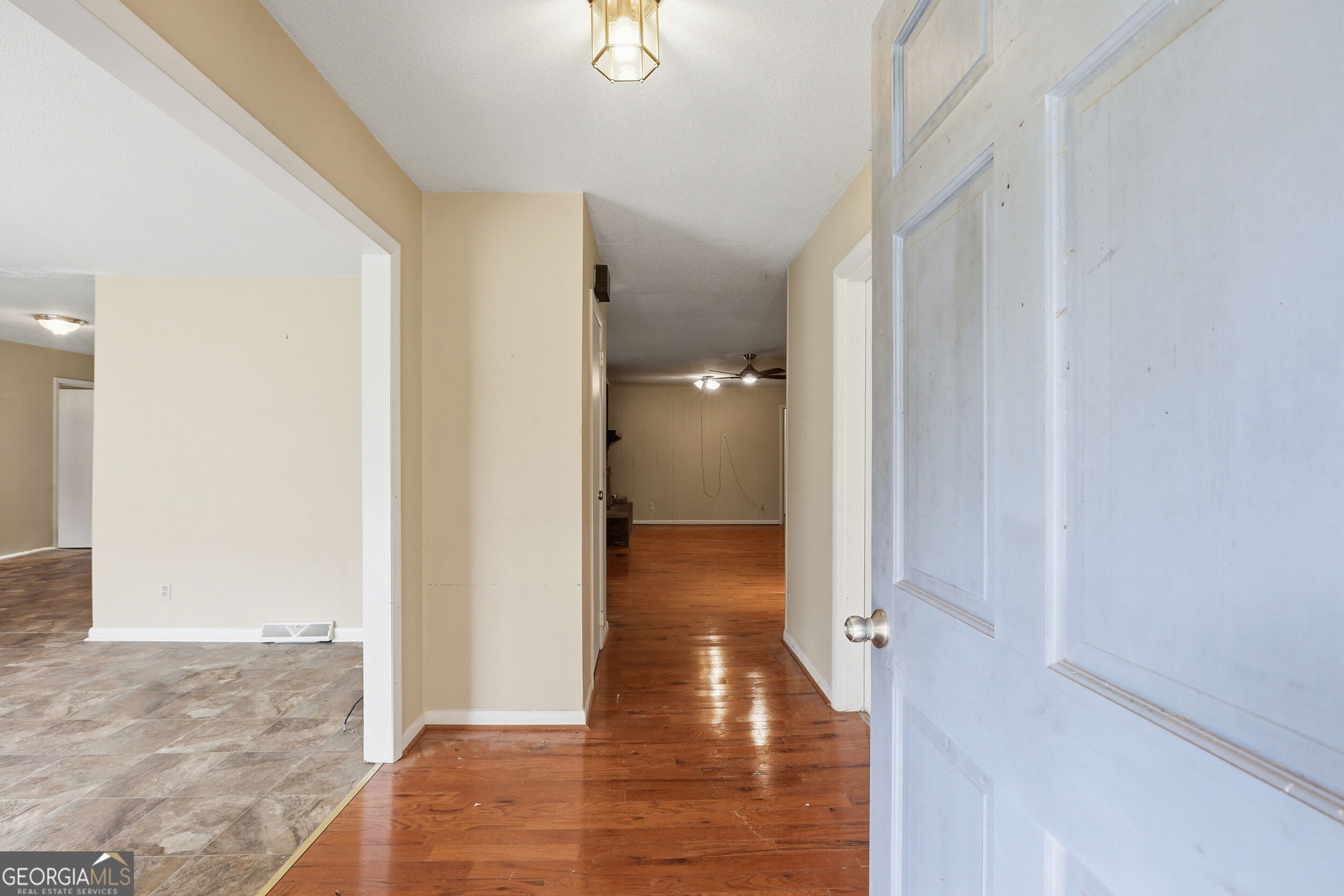 42 Charles Street Property Photo 6