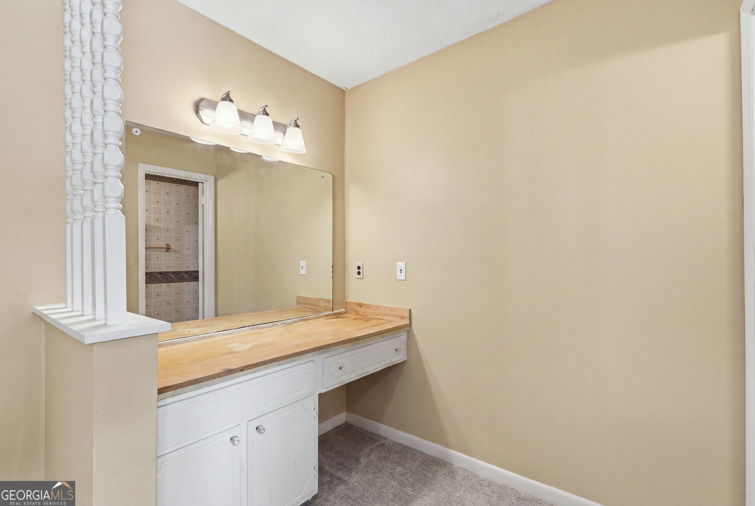 42 Charles Street Property Photo 21