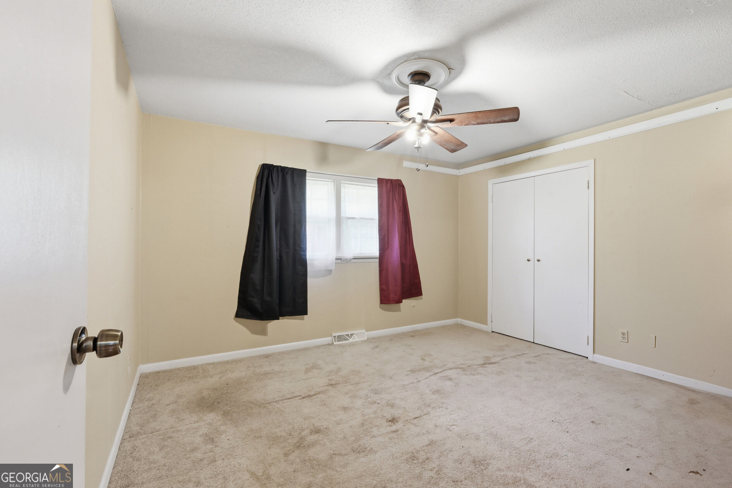 42 Charles Street Property Photo 26