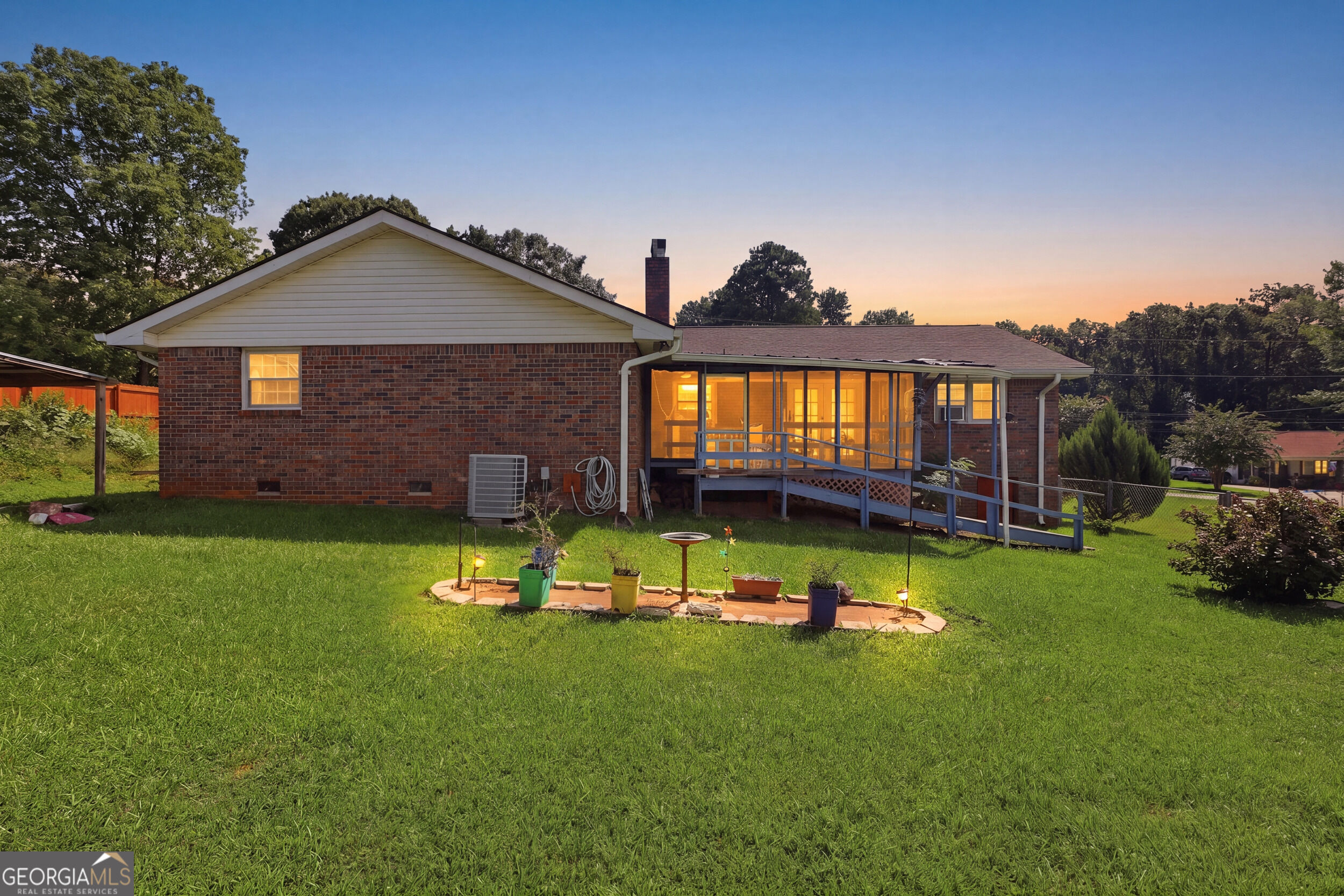 42 Charles Street Property Photo 34