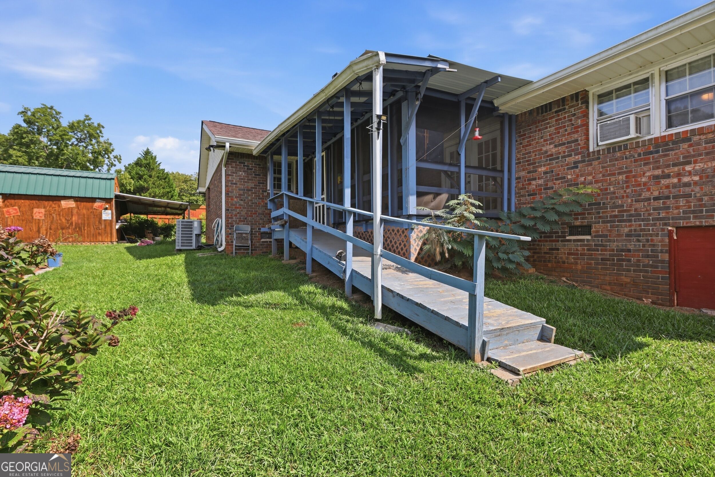 42 Charles Street Property Photo 39
