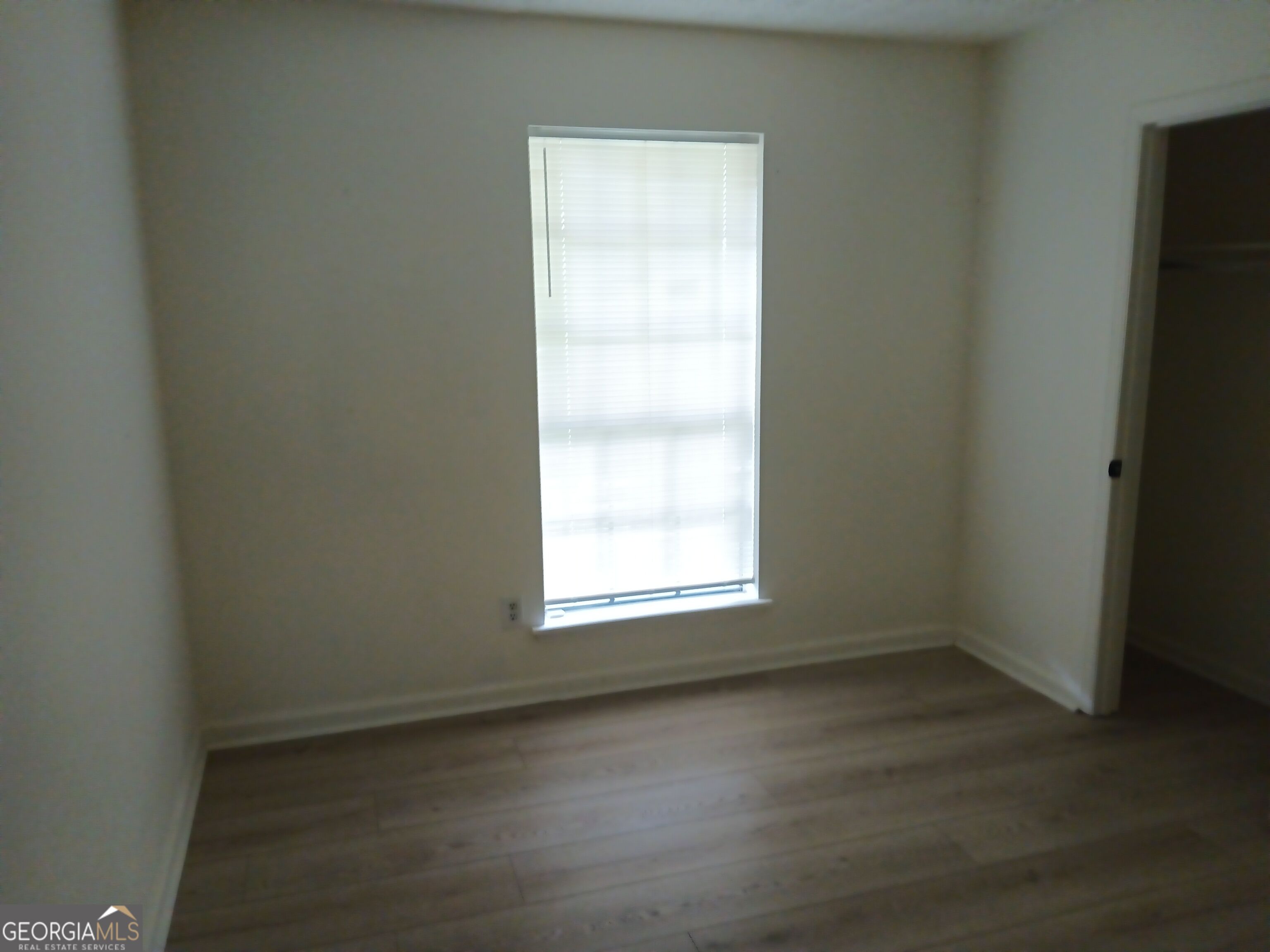 1063 Salisbury Trail Property Photo 12