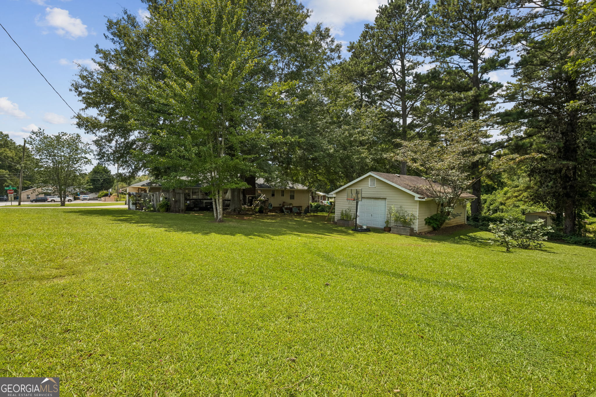4231 Hamilton Mill Road Property Photo 37
