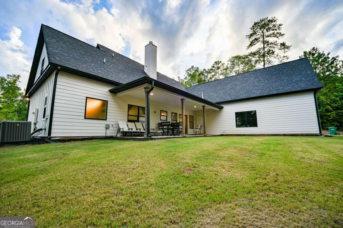 61 Peninsula Drive Property Photo 9