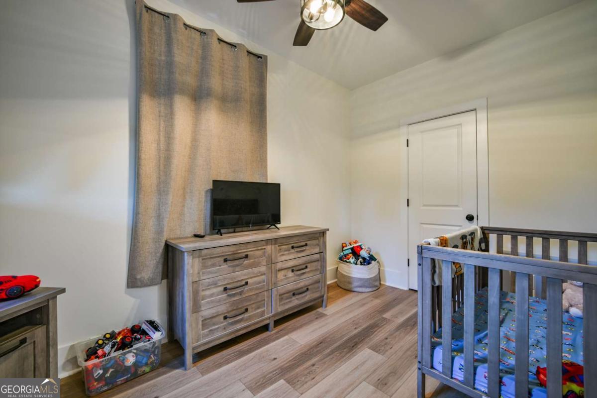 61 Peninsula Drive Property Photo 29