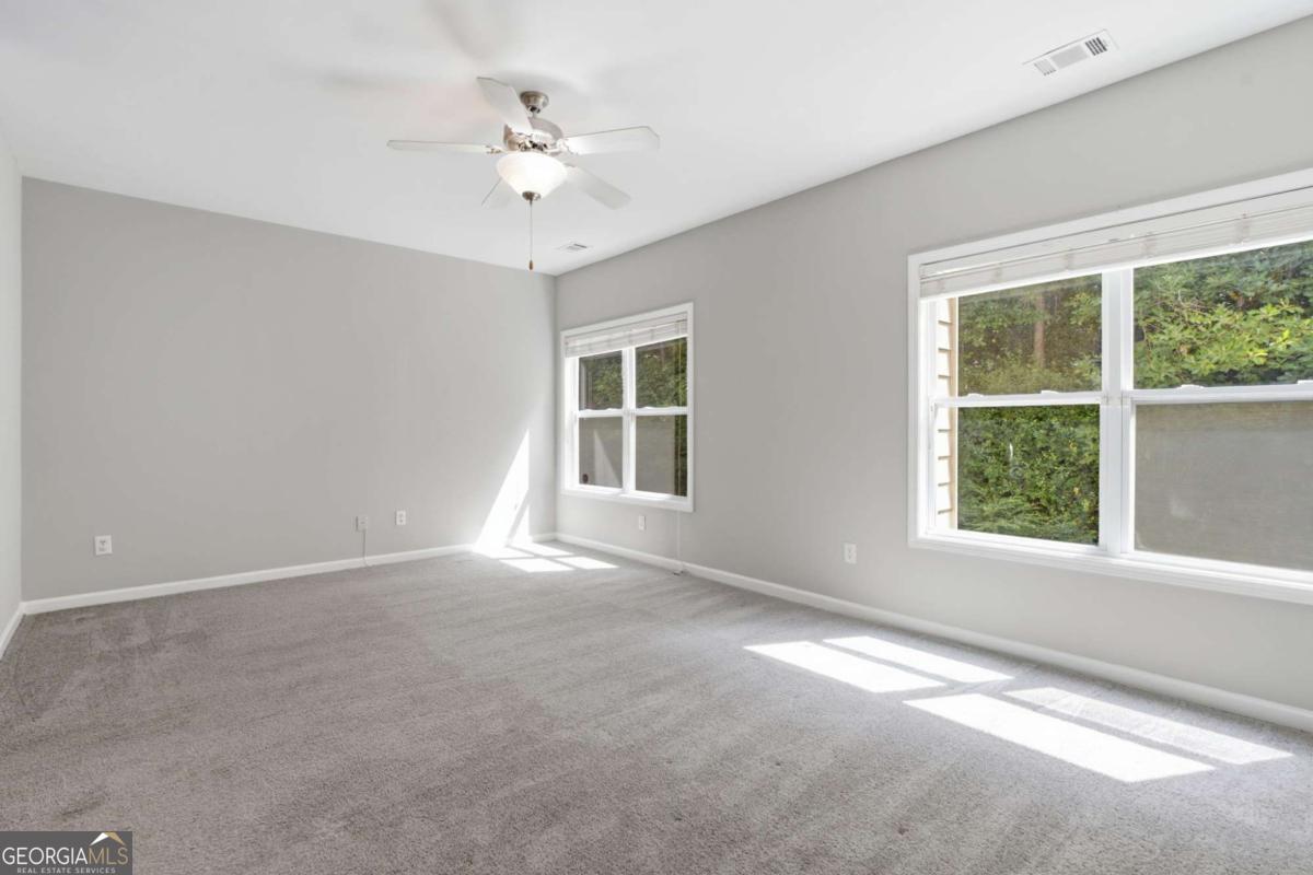 958 Firethorne Pass Property Photo 18