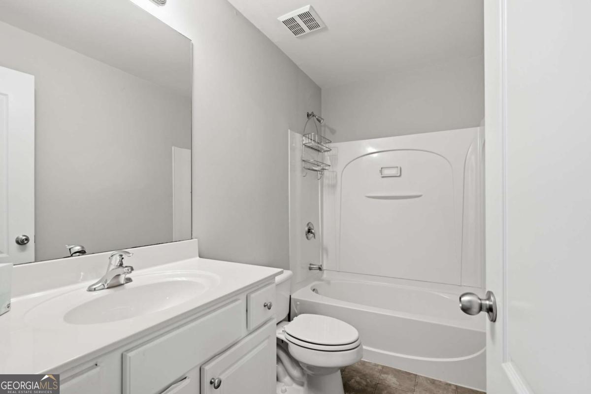 958 Firethorne Pass Property Photo 25