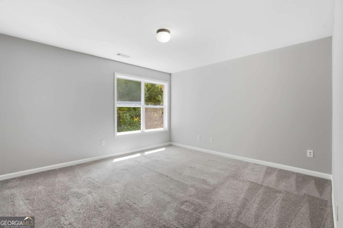 958 Firethorne Pass Property Photo 26