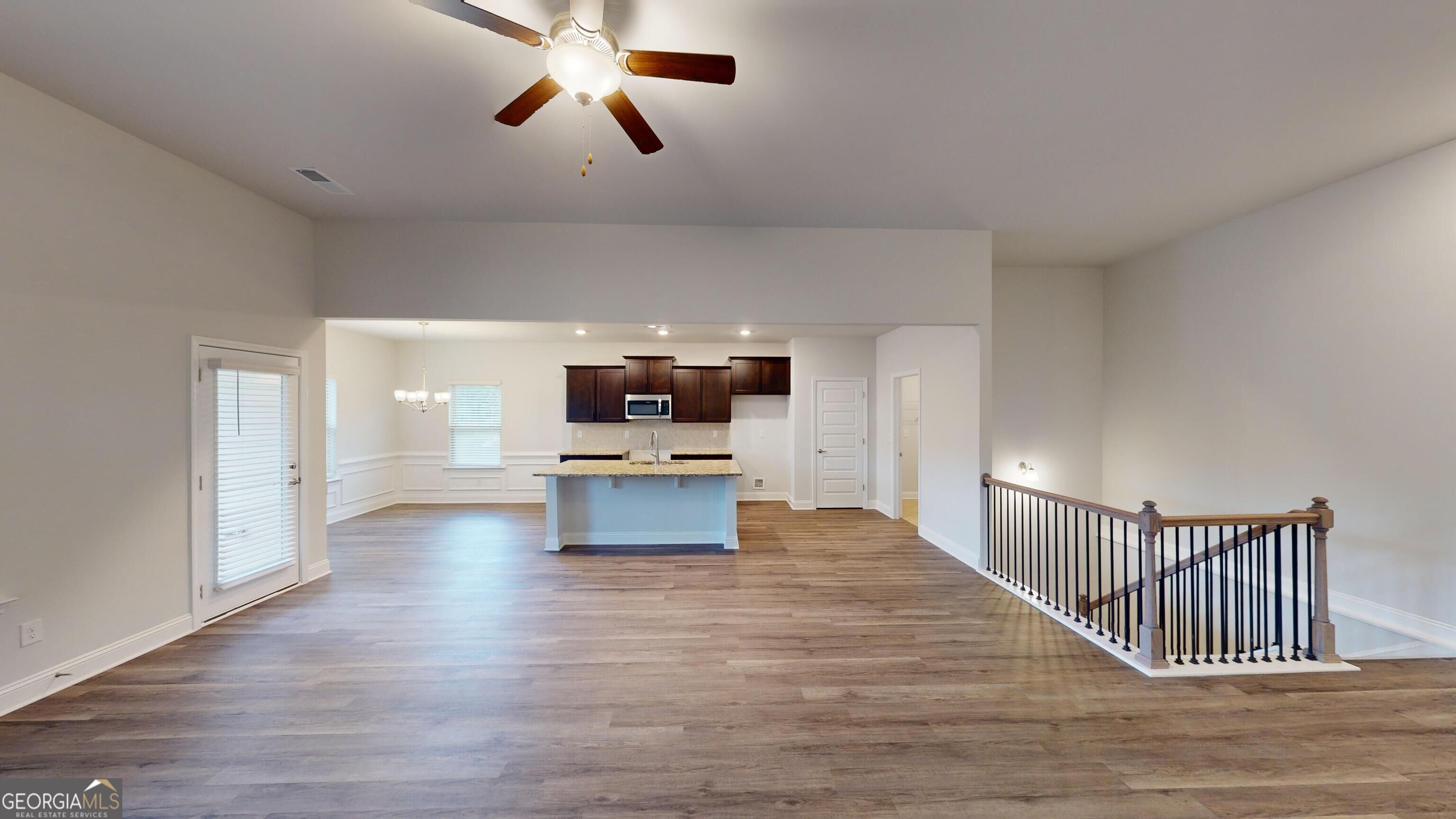 1509 Barrington Place Court Property Photo 7