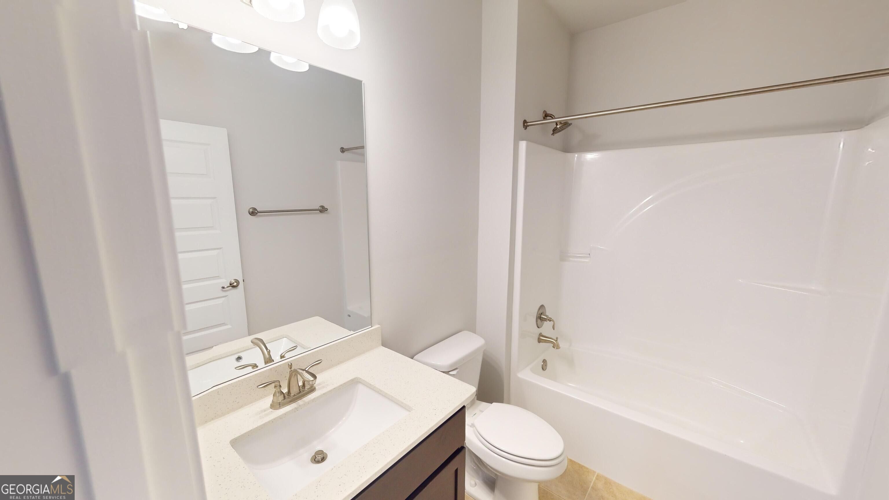 1509 Barrington Place Court Property Photo 10