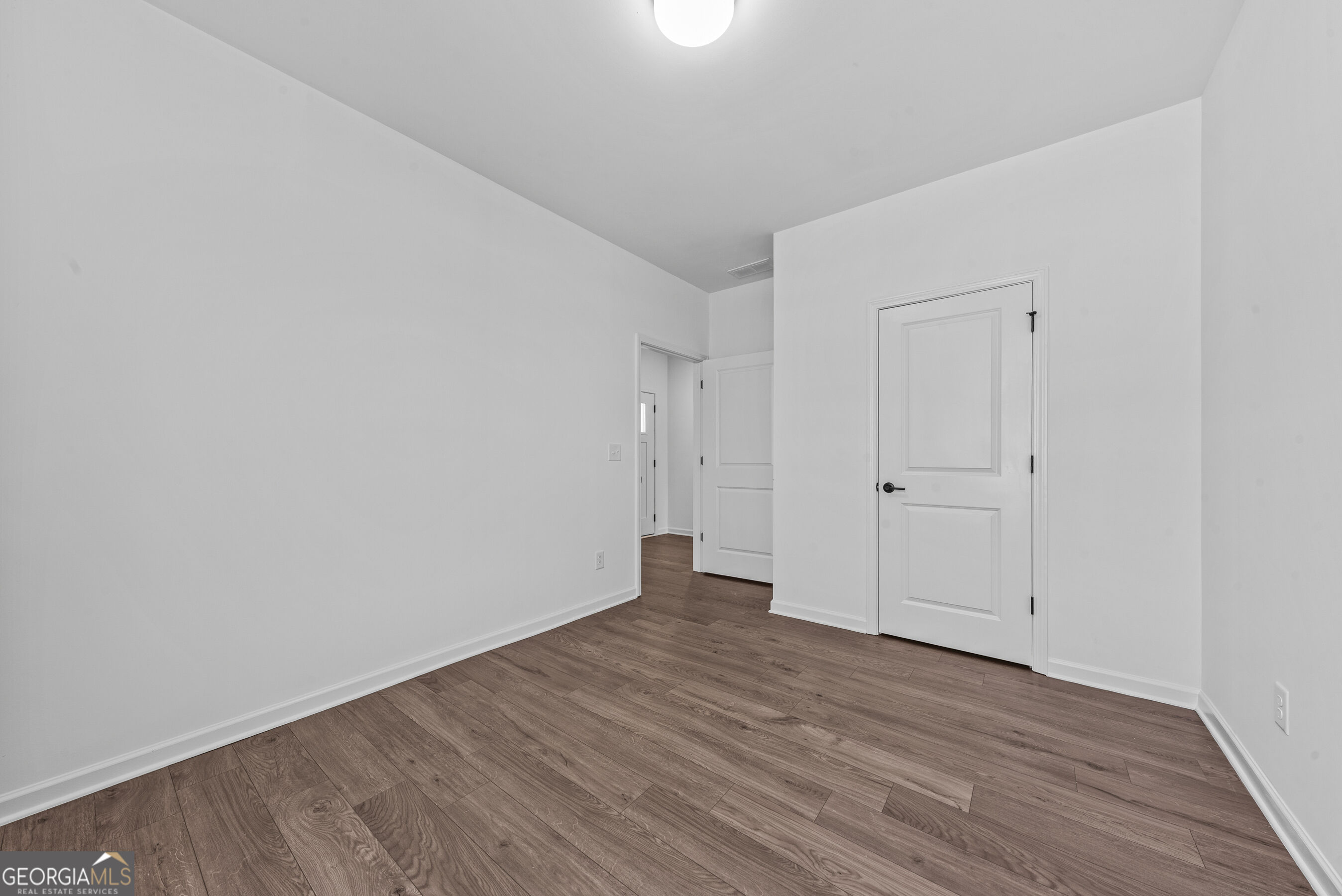 125 Cottage Grove Circle Property Photo 10
