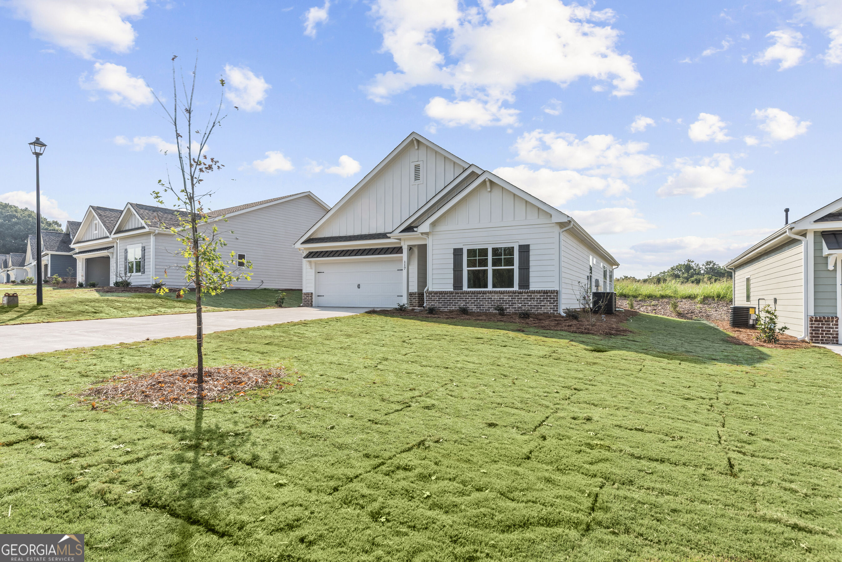 125 Cottage Grove Circle Property Photo 36