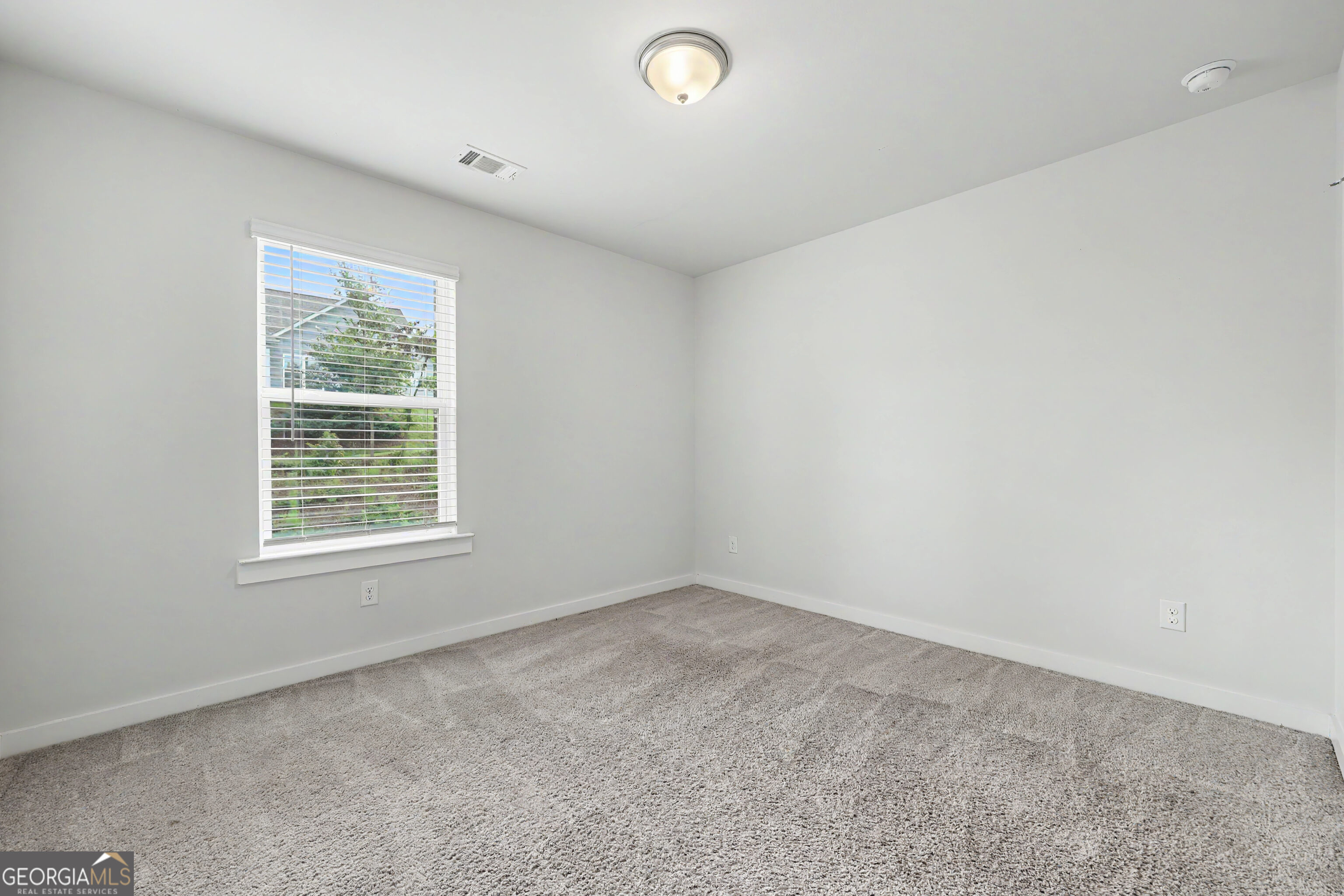4317 Links Boulevard Property Photo 19