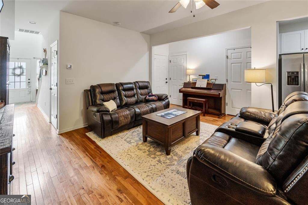 190 Towne Villas Drive Property Photo 6