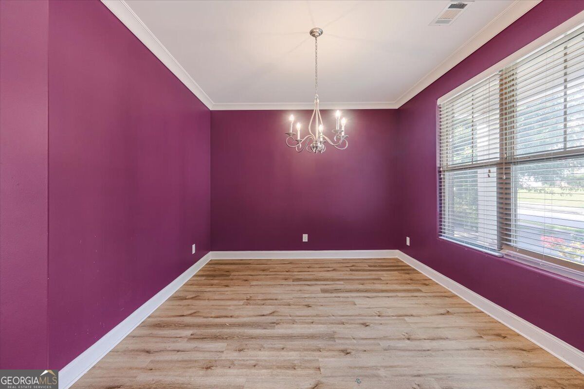 250 Jackson Avenue Property Photo 3