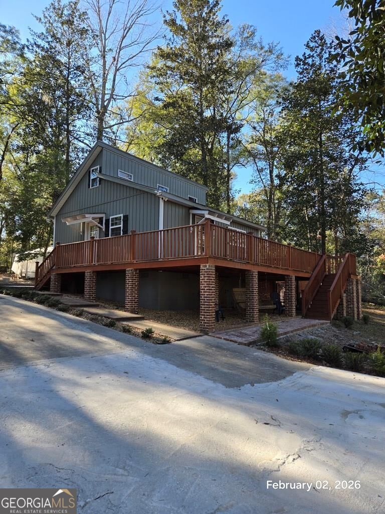 208 Brookwood Drive Property Photo 4