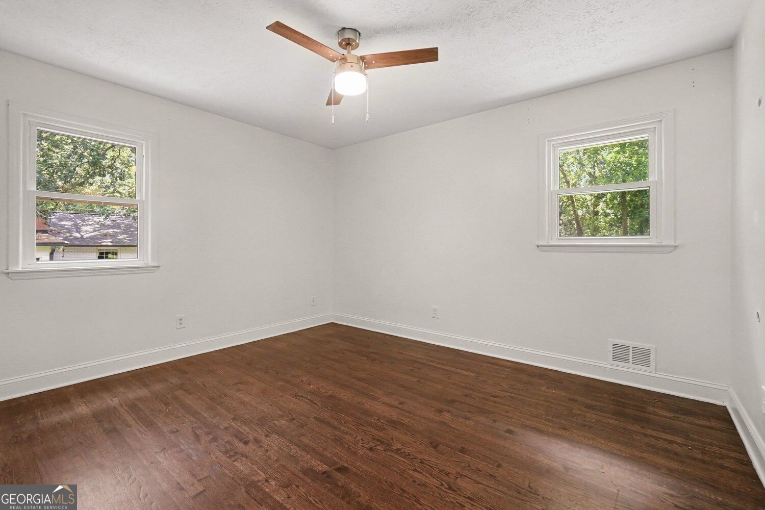 2936 Pauls Way Property Photo 16