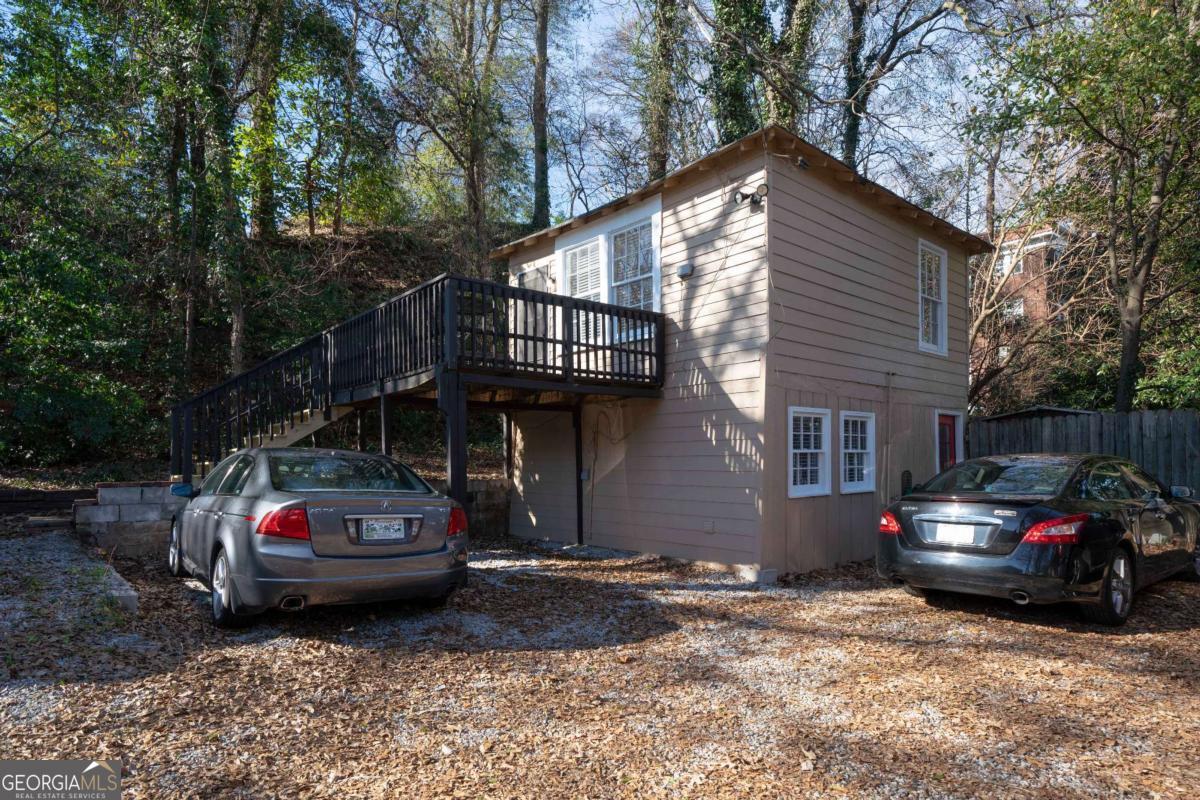 716 Lakeview Avenue Ne # 5 Property Photo 16
