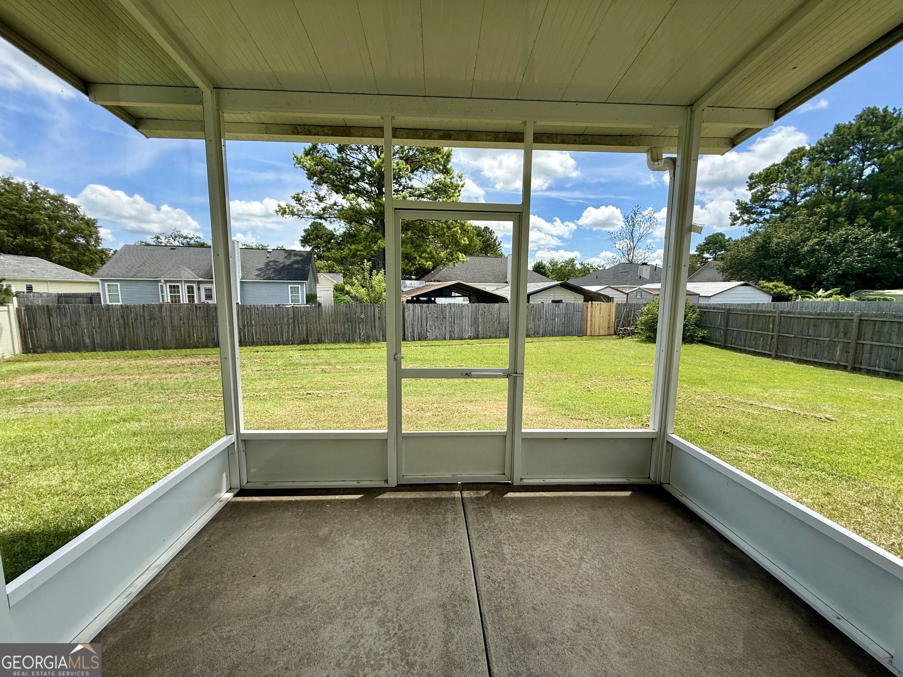 113 Berkley Circle Property Photo 3