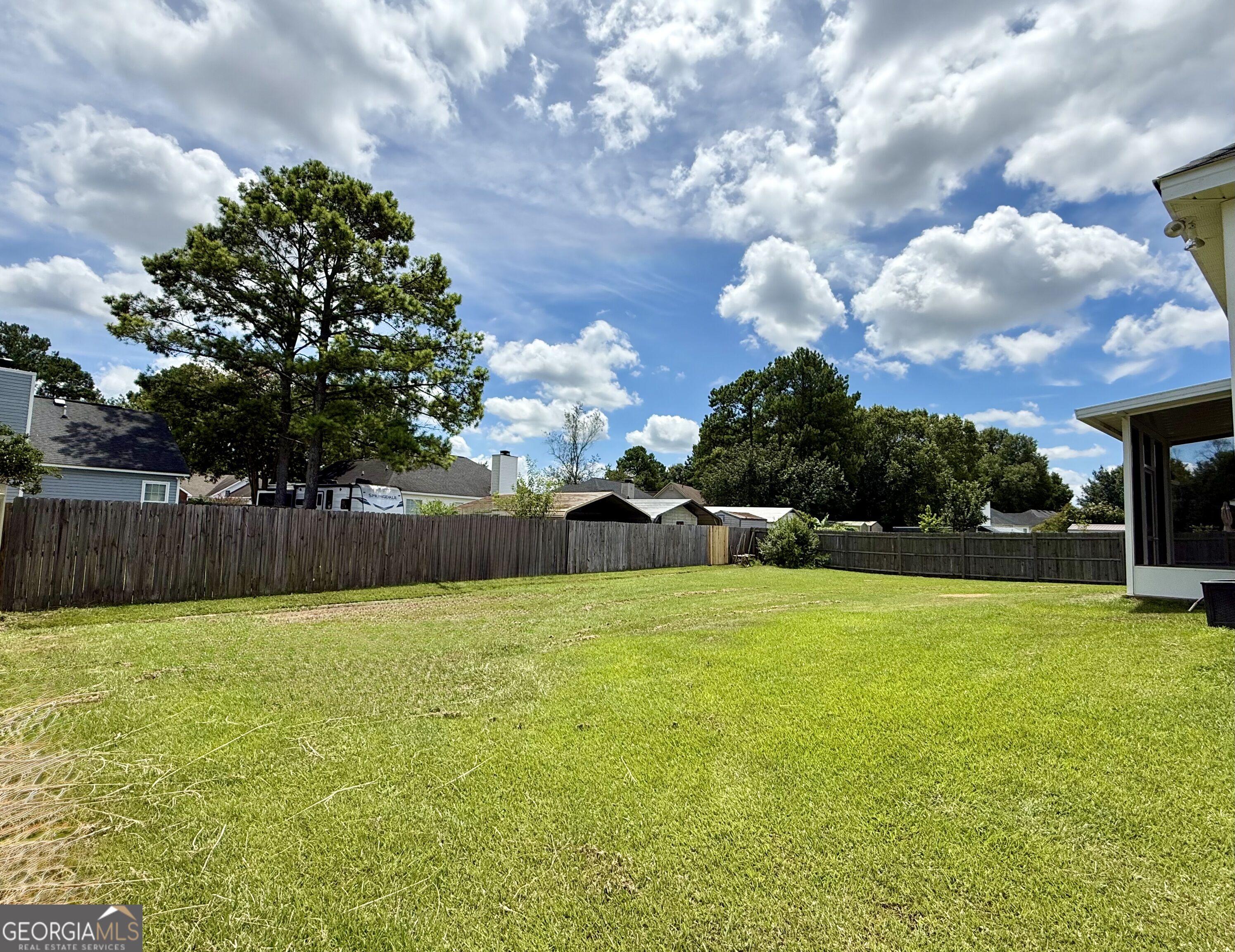 113 Berkley Circle Property Photo 6