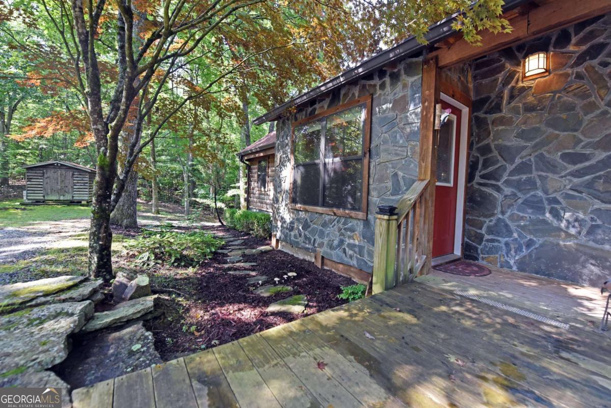 566 Sharewood Forest Property Photo 2