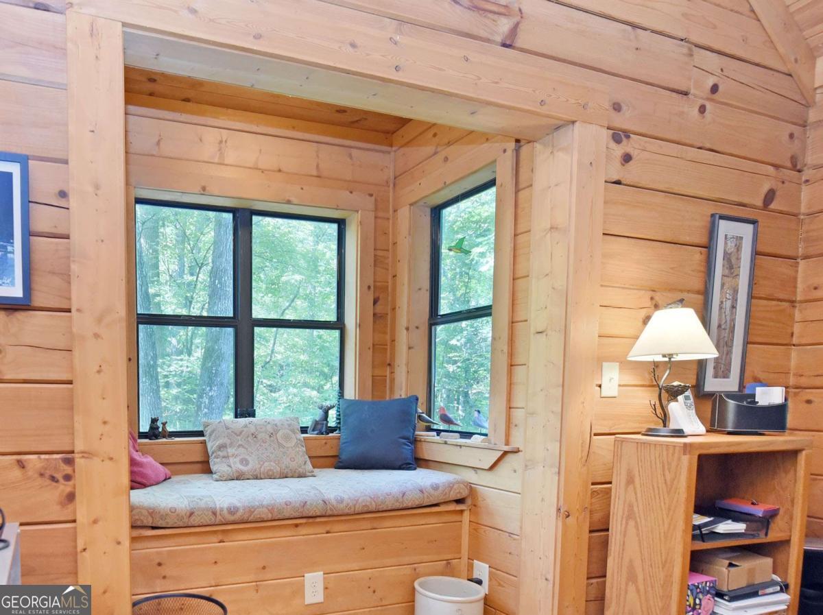 566 Sharewood Forest Property Photo 17