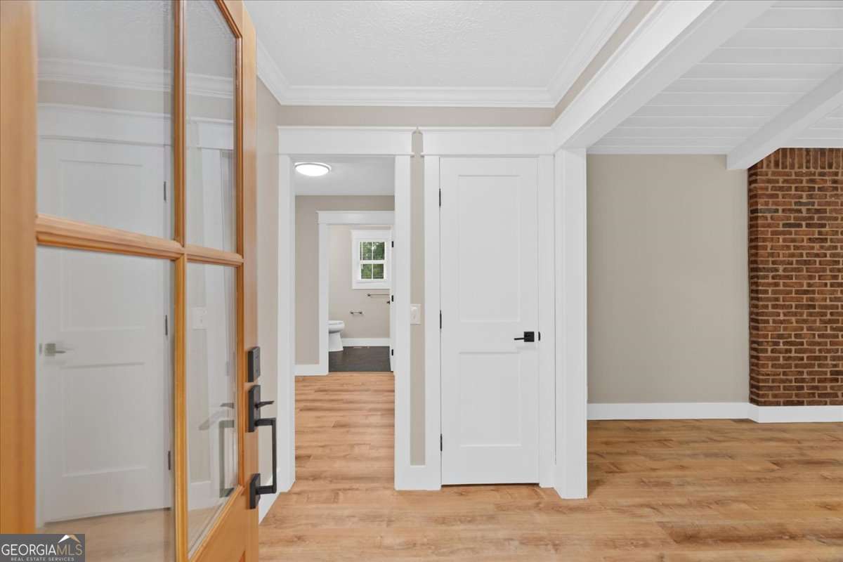 1358 Reeves Station Road Sw Property Photo 6