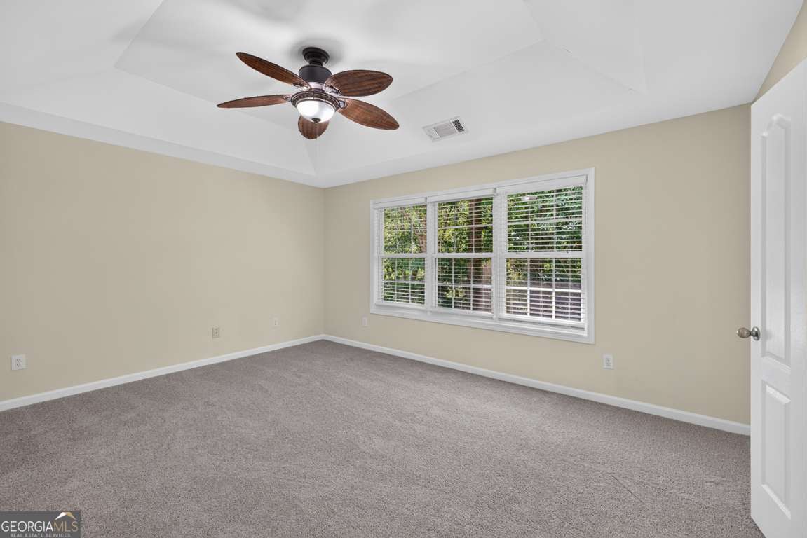 2294 Meadow's End Property Photo 16