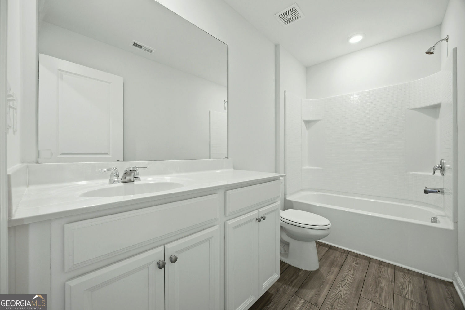 111 Horned Owl Avenue Property Photo 26