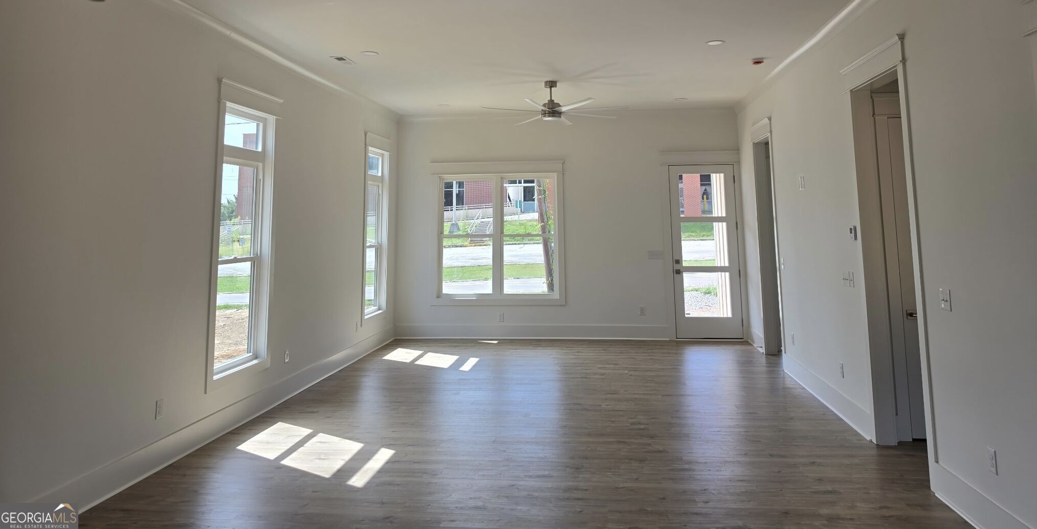 316 Thomas Road Property Photo 2