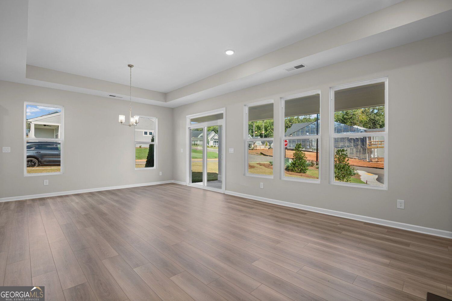 47 Park Village Bend Property Photo 12