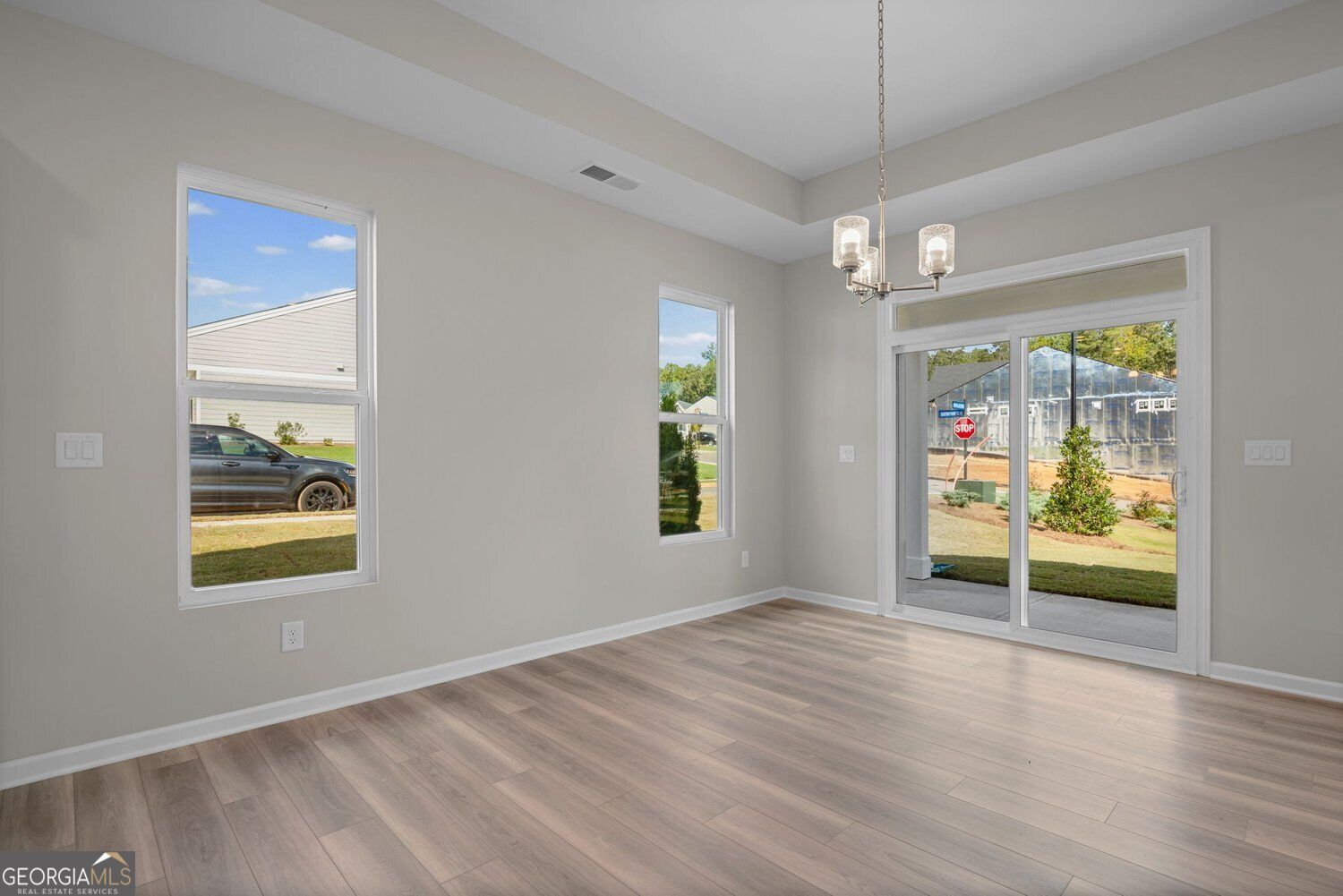 47 Park Village Bend Property Photo 13