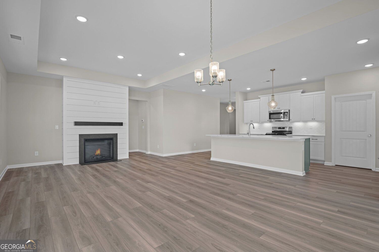 47 Park Village Bend Property Photo 14