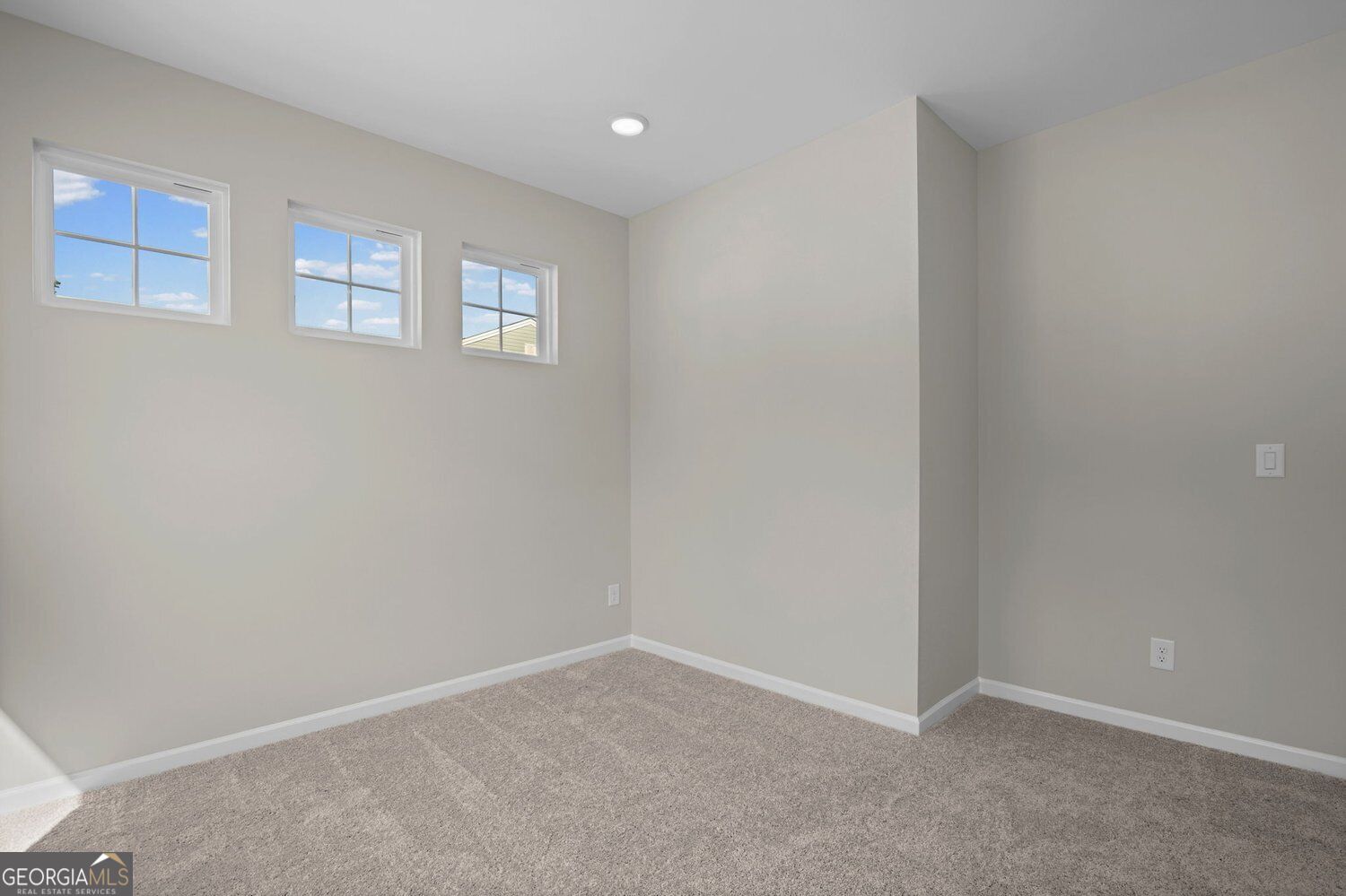 47 Park Village Bend Property Photo 19