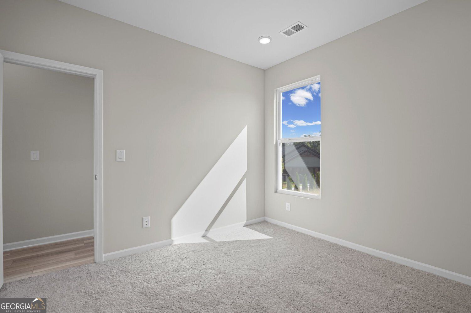 47 Park Village Bend Property Photo 31